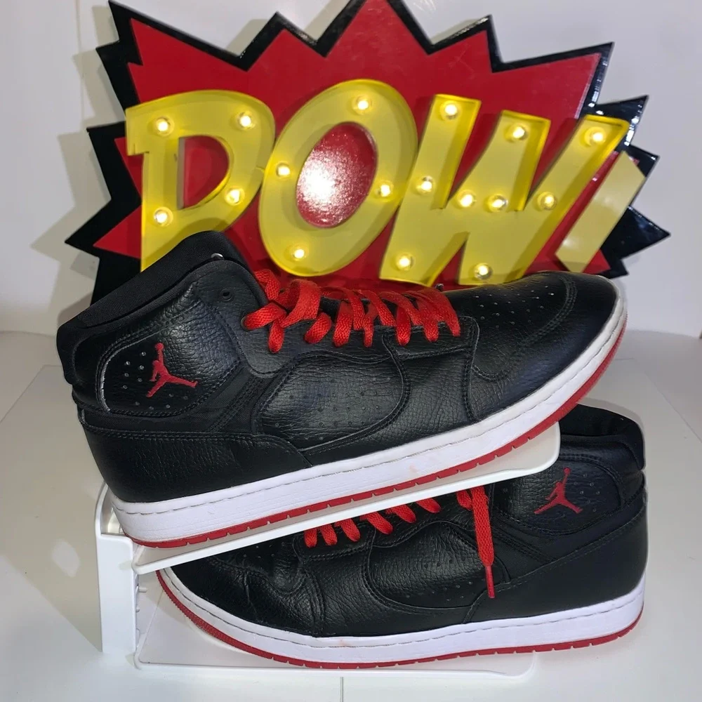 Nike Jordan Access Sneakers- Breds: Mens 11.5; Used Great Condition - No Box